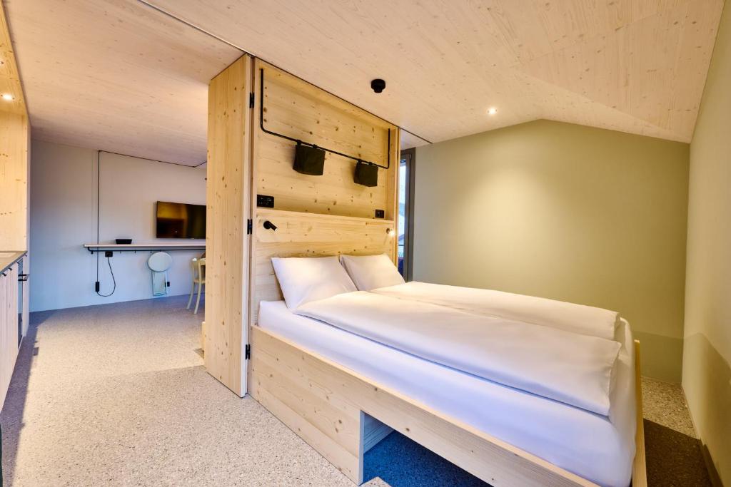 Apart Hotel Adelboden am Dorfplatz photo 4