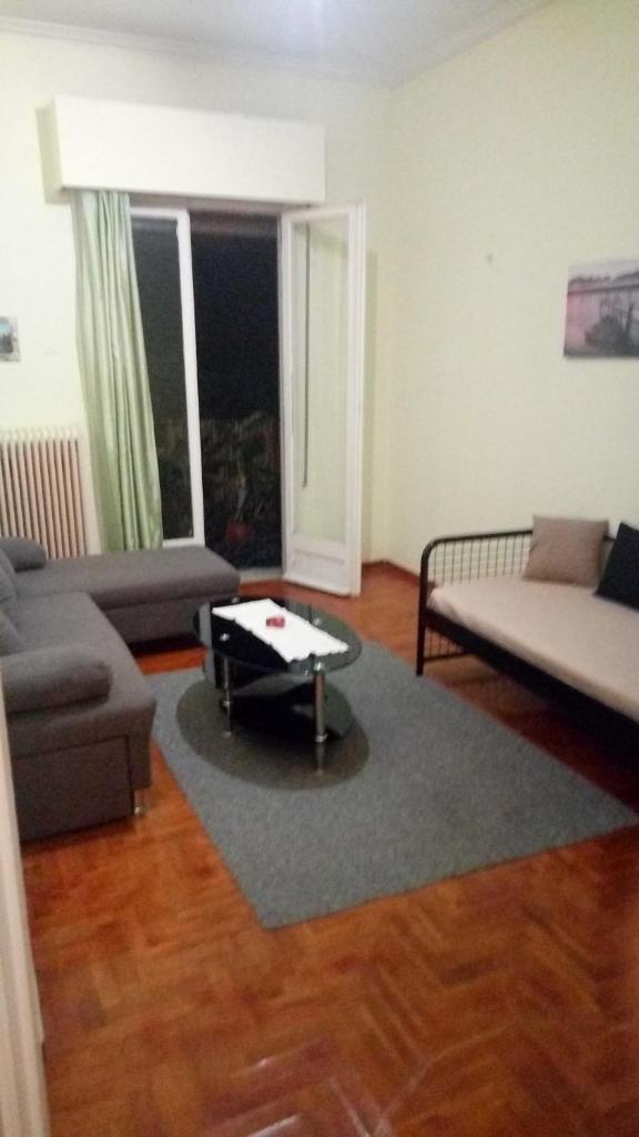 Central Apartment photo 1