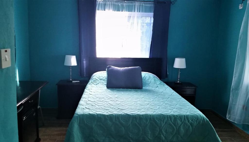 Bailey's Bed and Breakfast photo 2