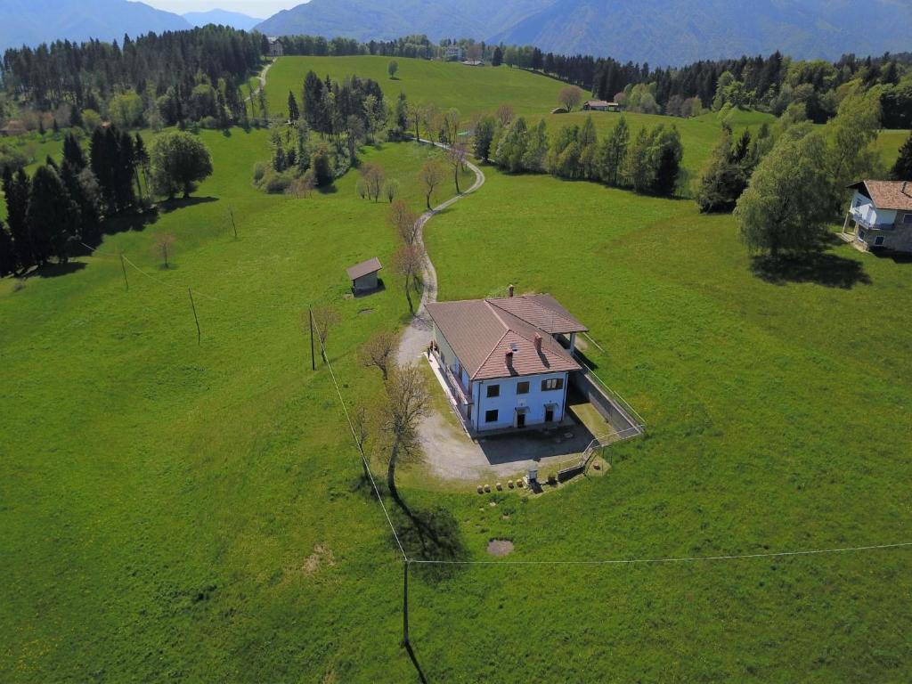 Villa Glory Mountain Lake Iseo Hospitality