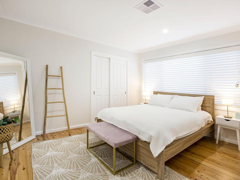 Fintry Beach House Pet Friendly 5 Mins Walk to Beach photo 3