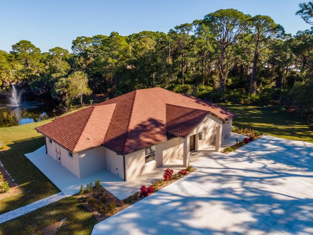 Short term vacation rental luxury B&B CTH photo 1
