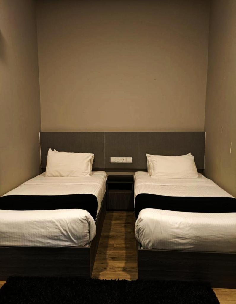 Maritime Luxury Two Bedroom Suite Karpah Signh Drive photo 2