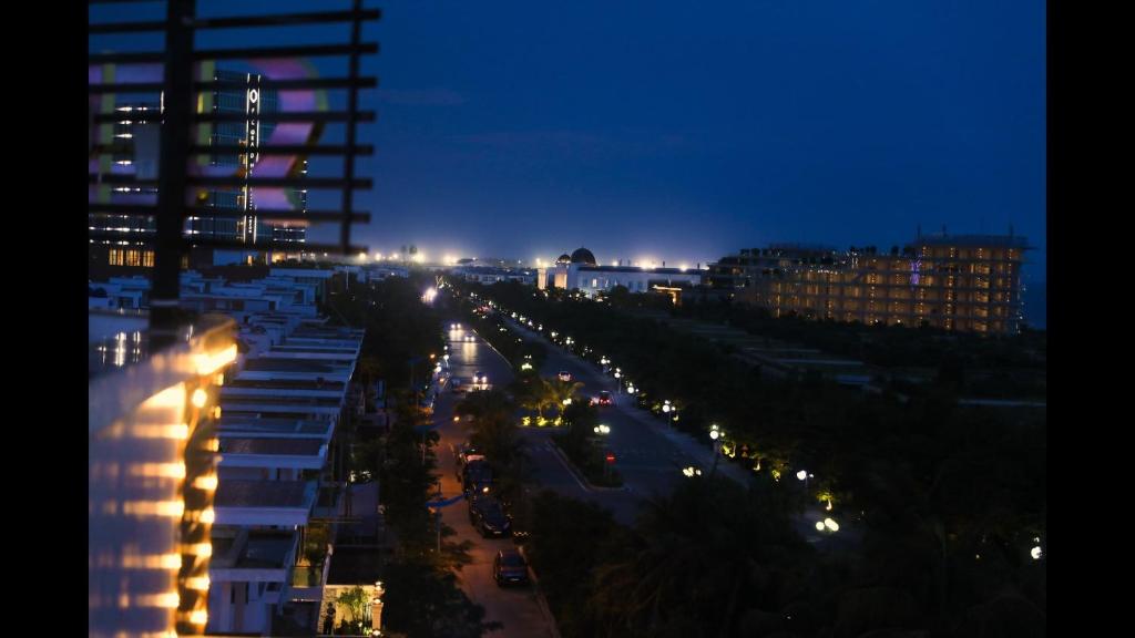 Sen Biển Hotel - Restaurant Luxury