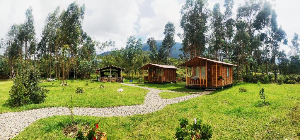 Casa de leña, cabaña rural