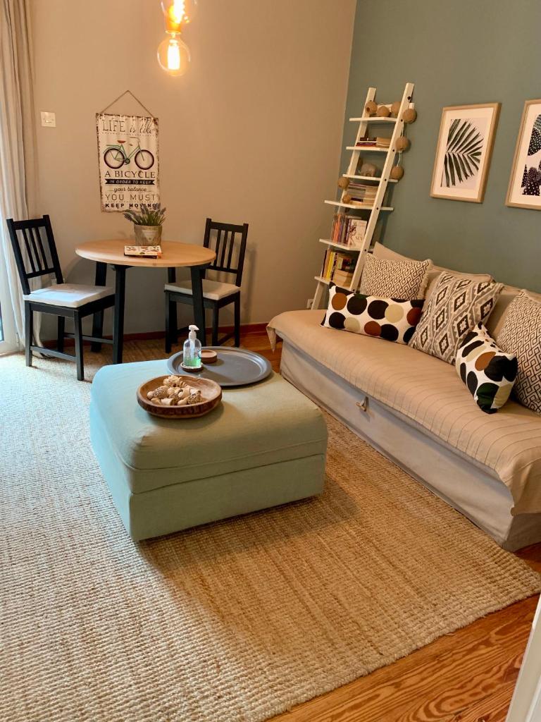 Your "Home Away from Home" in Acropolis photo 1