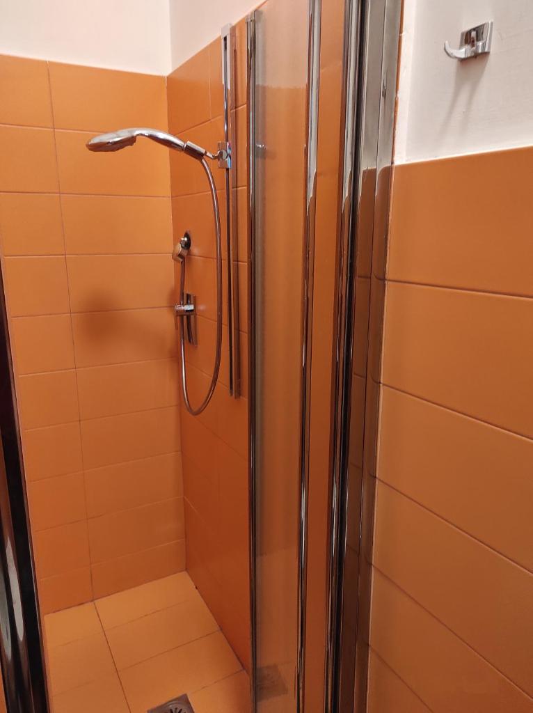 Locazione Turistica San Giovanni, via Voghera Room Type - Large Double Room