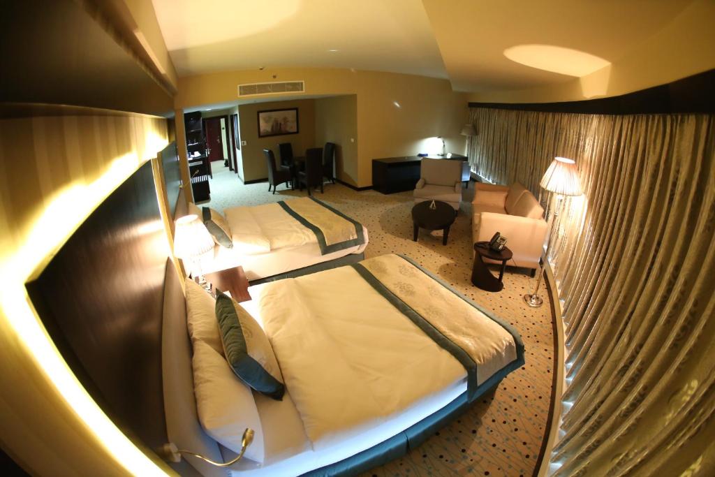 Palestine Plaza Hotel photo 3