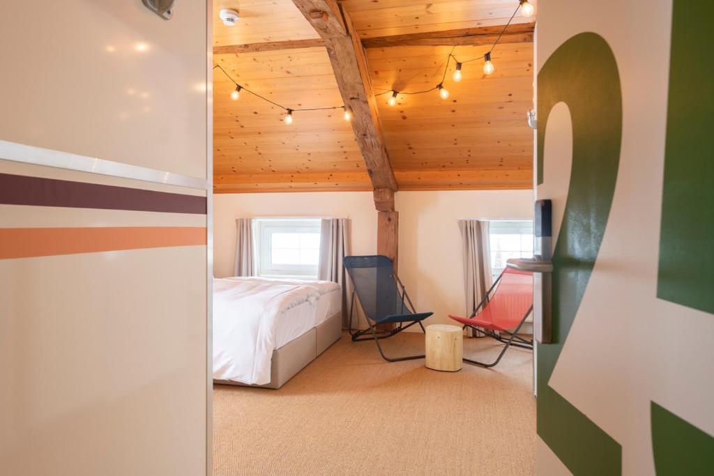 Peanut Mountain Lodge & Le Communal photo 3