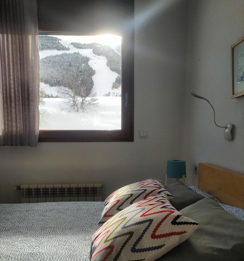 {
  "en-gb": "ÁLIGA CONFORT Vistas a pie de pistas"
} photo 2