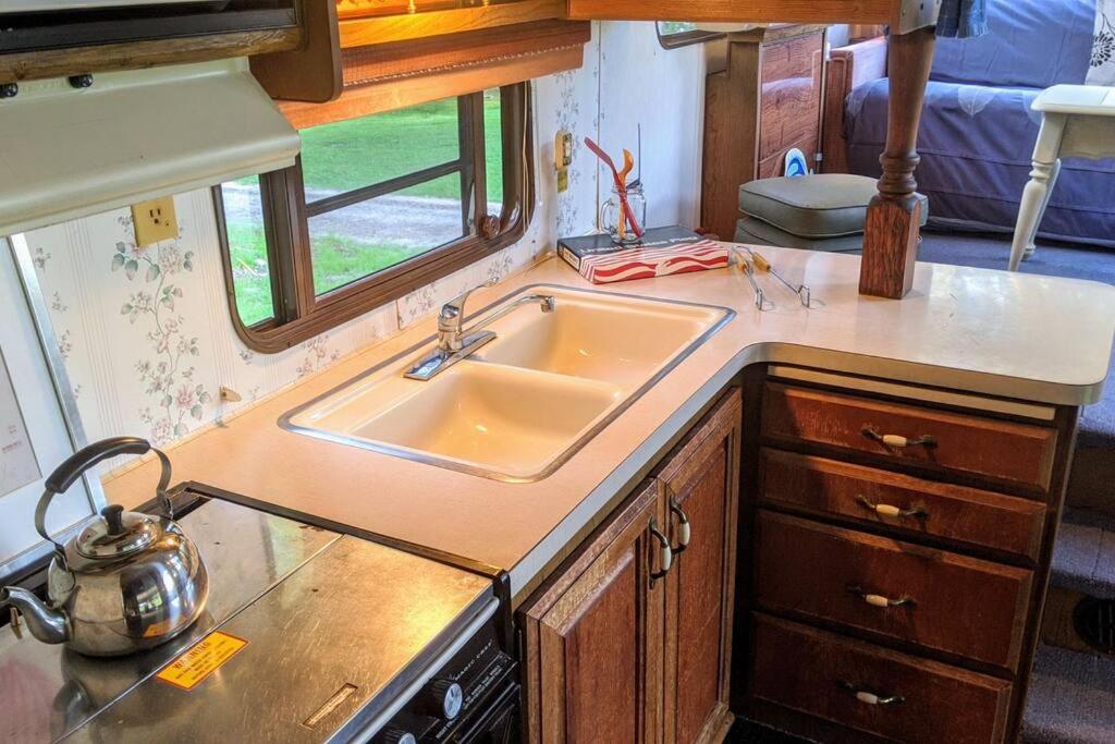 Cute and Cozy Summer Trailer by the Water photo 2