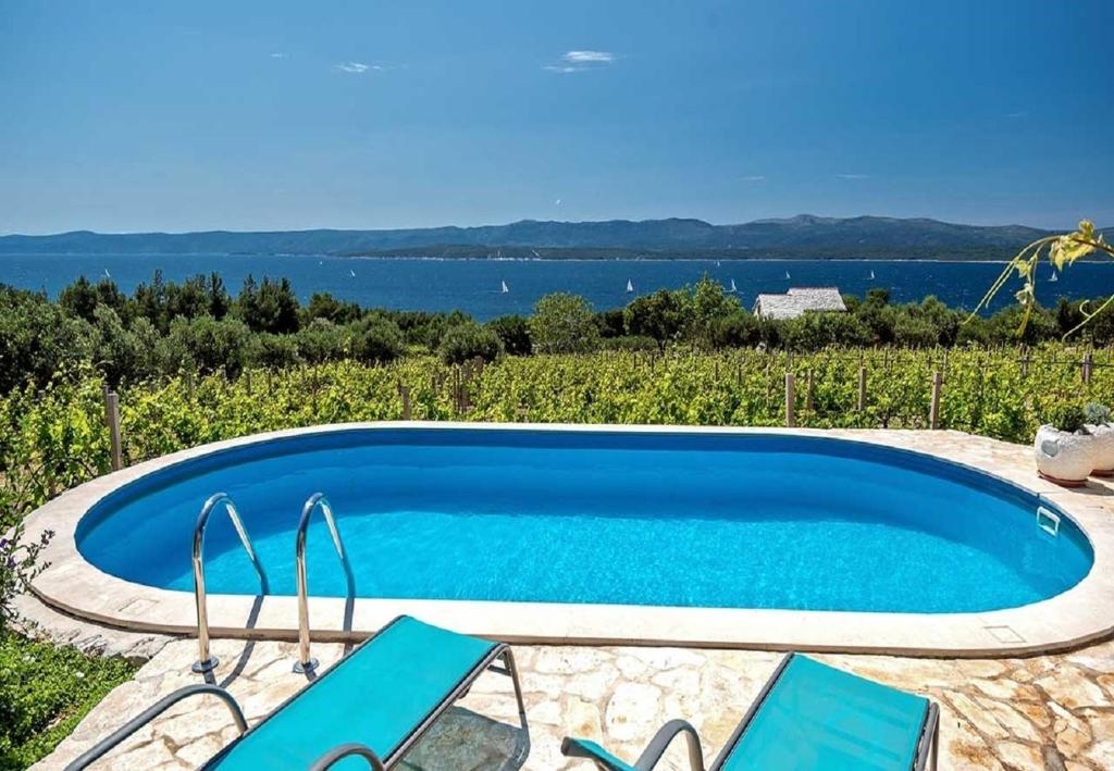 Villa Ivo - house with pool photo 2