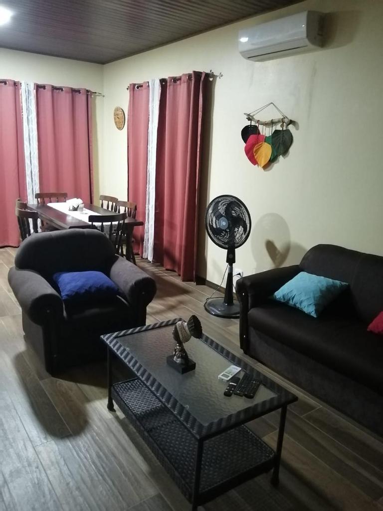 Nana's Place Beach House photo 4