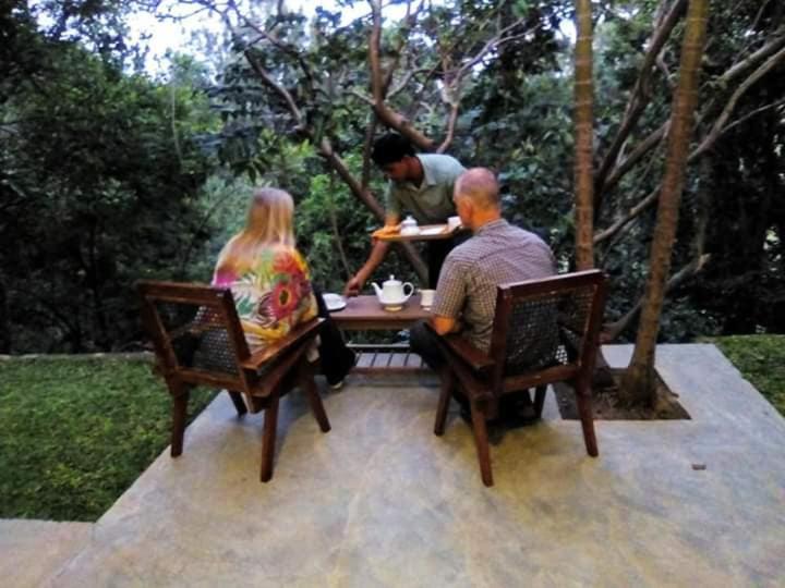 Ovitiyas Bandarawela photo 3