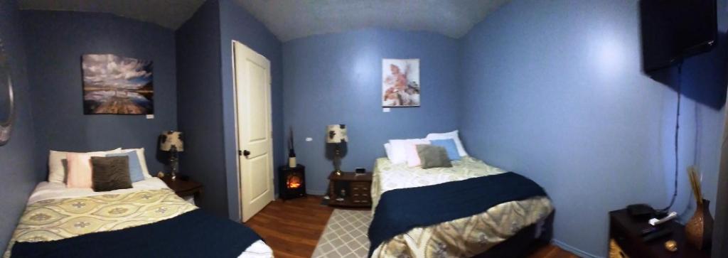 Gracies Fallsview Getaway photo 4