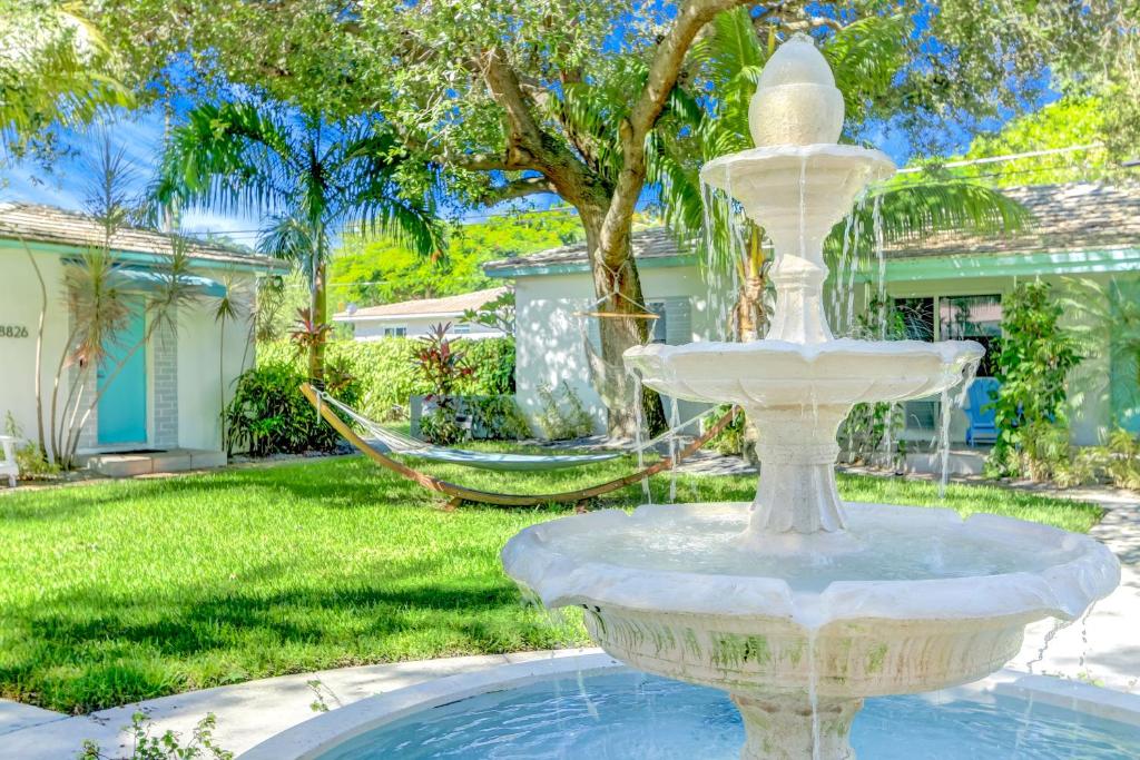 Cottages El Portal image