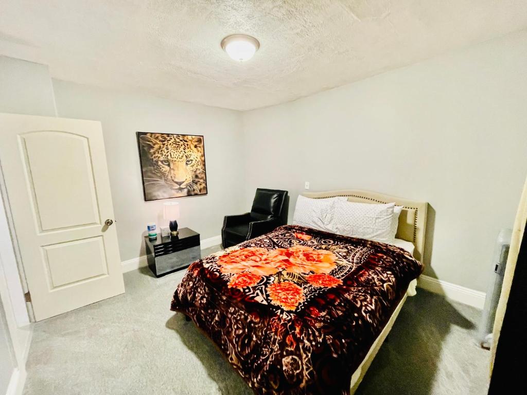 Newly Renovated 2 Floor Apartment Getaway photo 3