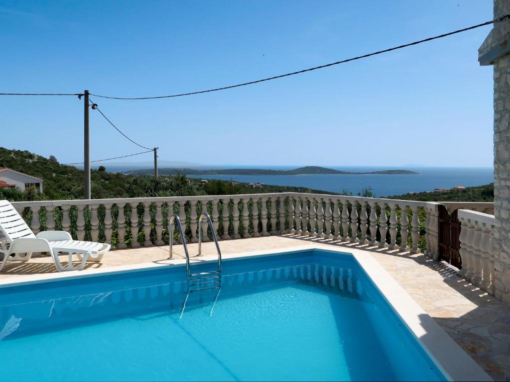 Holiday Home Basic - TGR612 by Interhome photo 1