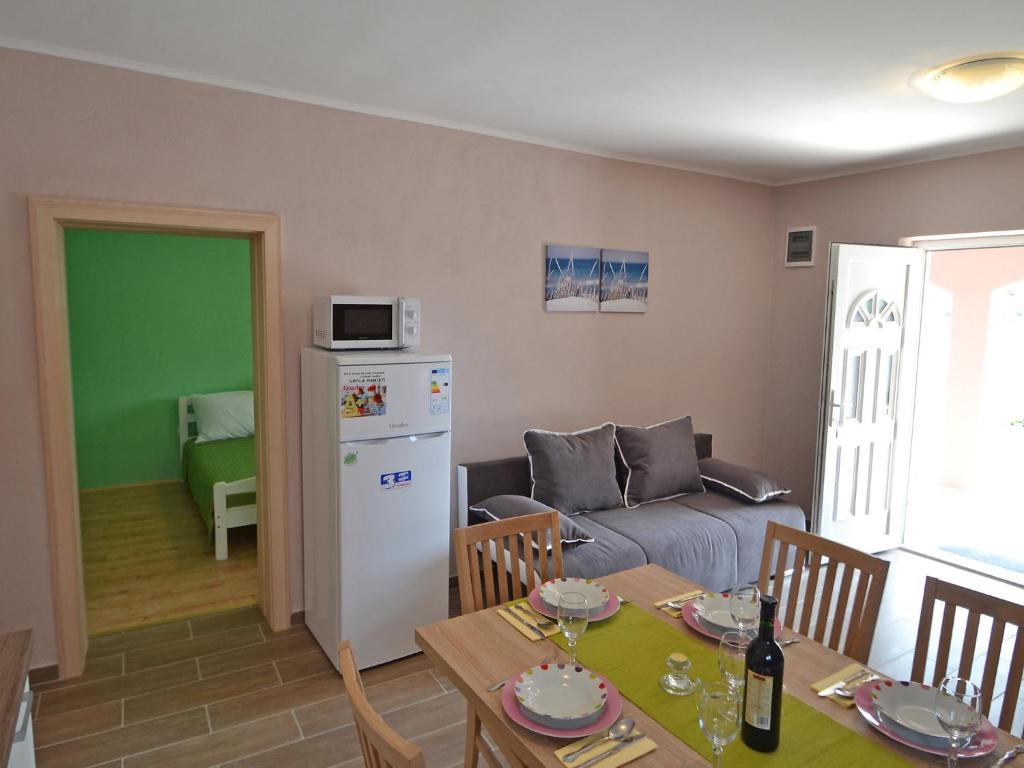 Apartment Ana-1 by Interhome photo 4