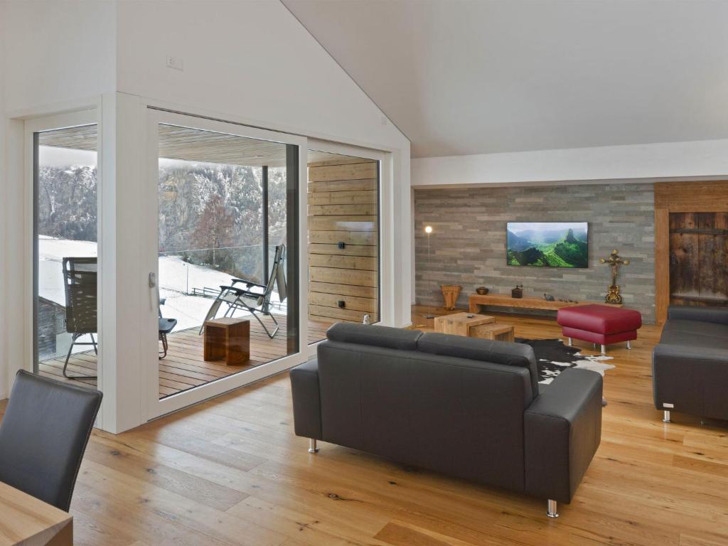 Apartment Sera Lodge- Wohnung Bietschhorn by Interhome photo 1