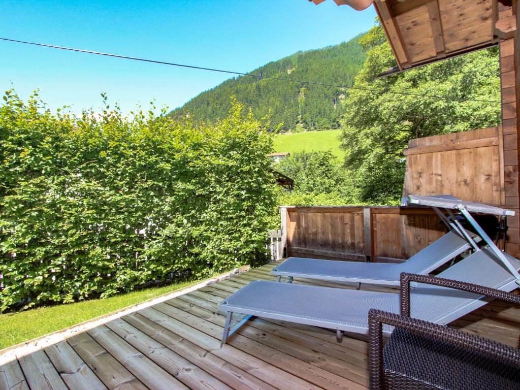 Chalet Antonia-1 by Interhome photo 4