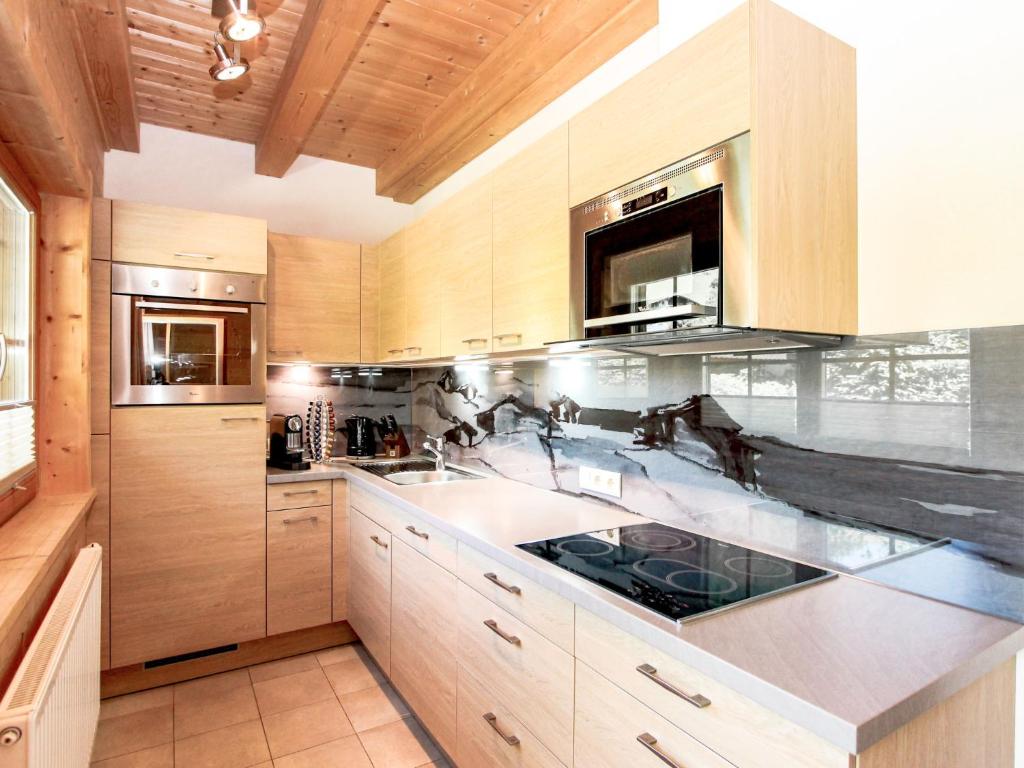 Chalet Antonia-1 by Interhome photo 2