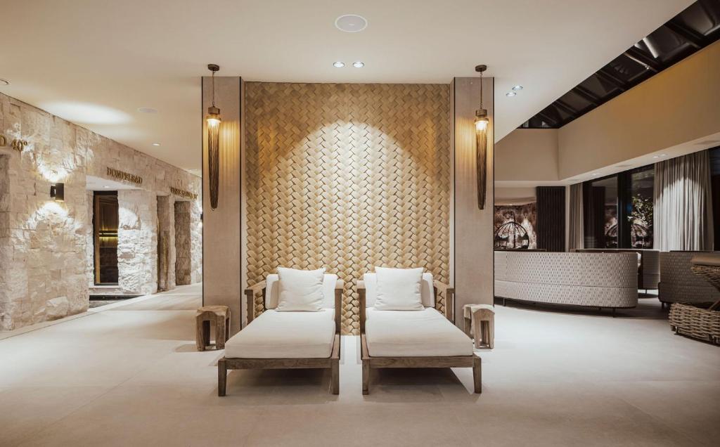 Van der Valk Hotel Middelburg photo 2