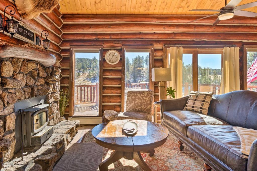 Classic Colorado Log Home with Mountain Views! photo 4