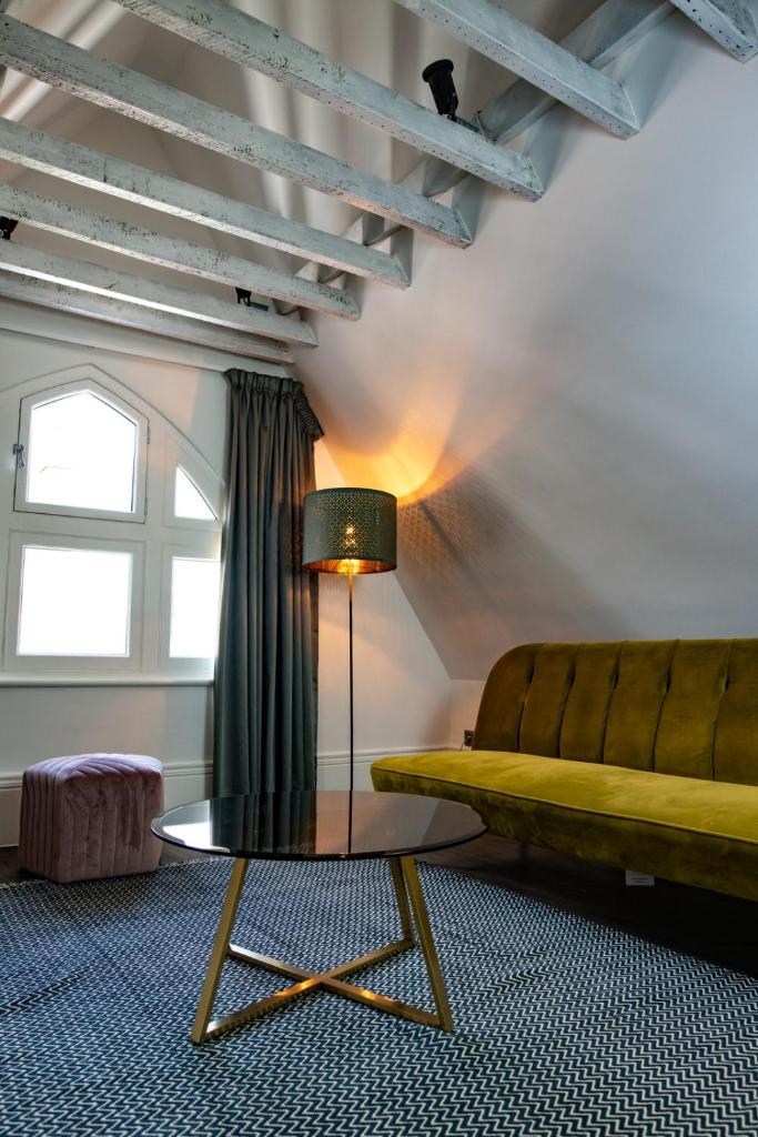 Nitehouse Serviced Apartments - Tap to explore photos