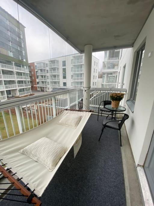 Modern two bedroom apartment near Helsinki Airport photo 3