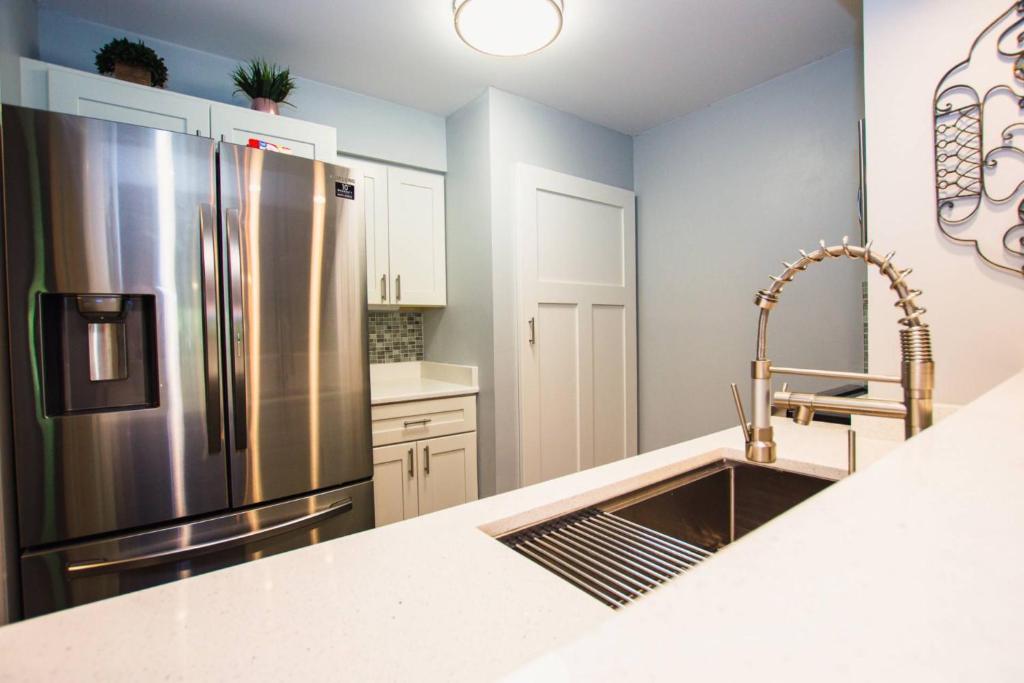 Golf and Tennis Community-Lakeview Oasis-Private Patio image