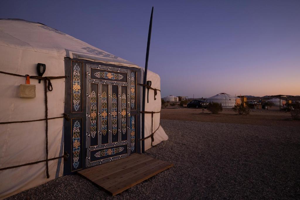 Family Style Star gazing Yurt photo 3