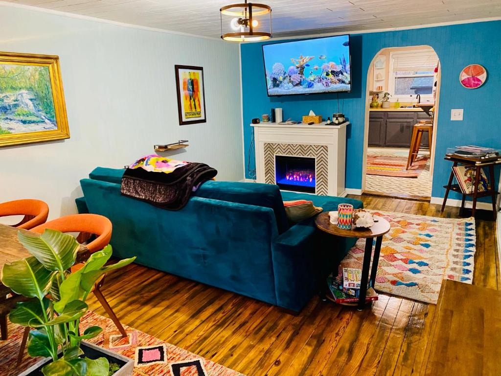 Boho-Chic Travel Pad - Unit 2 image
