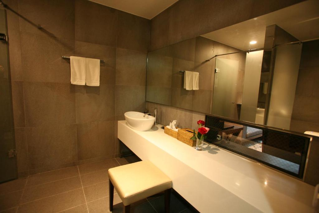 Hyunjin Tourist Hotel photo 4