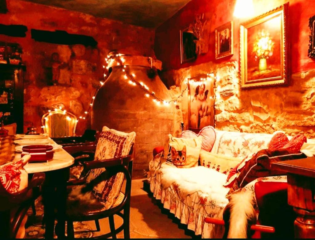 Room in Lodge - Romantic getaway to Cuenca at Christmas photo 4