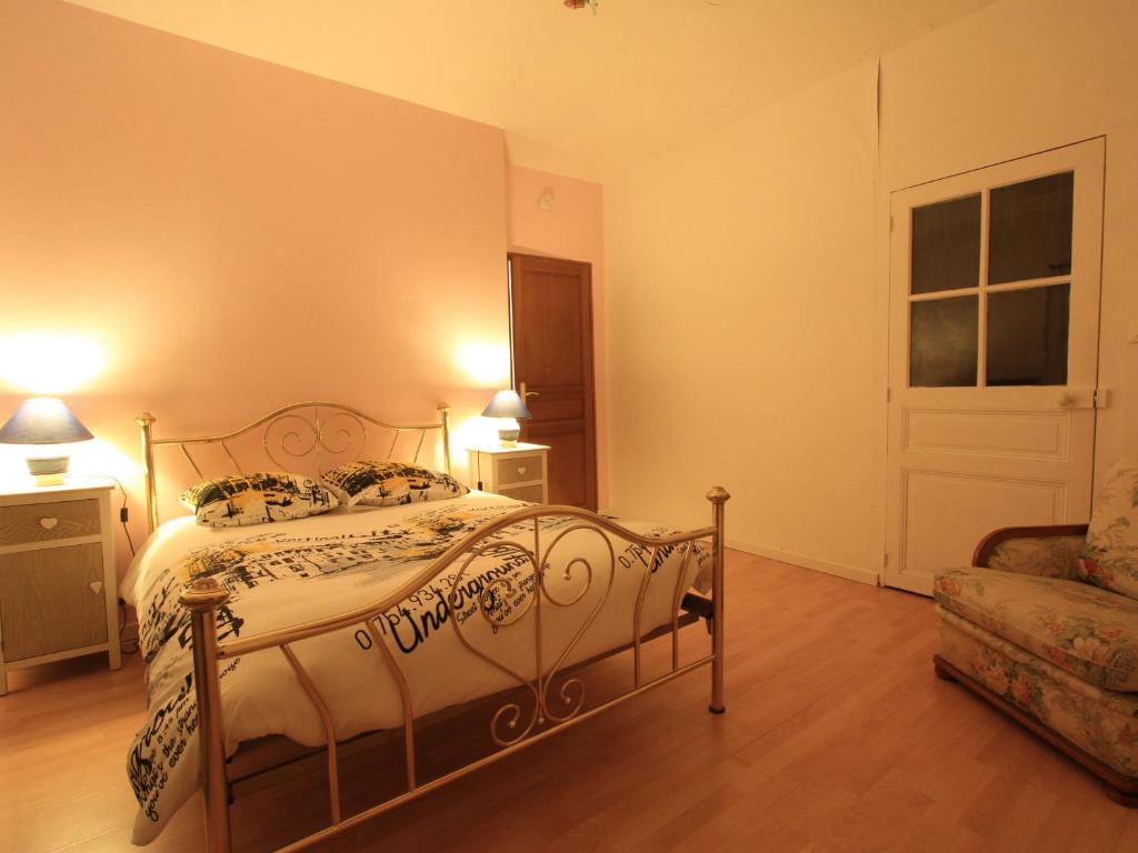 Gîte Lorcy, 2 pièces, 2 personnes - FR-1-590-175 photo 3