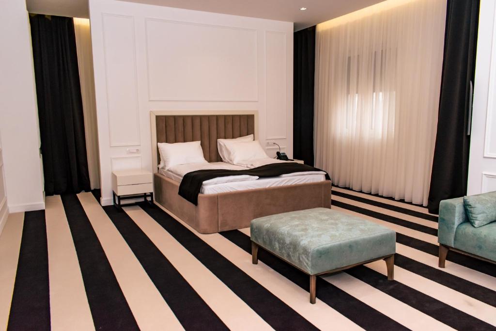 HOTEL BALKAN photo 1