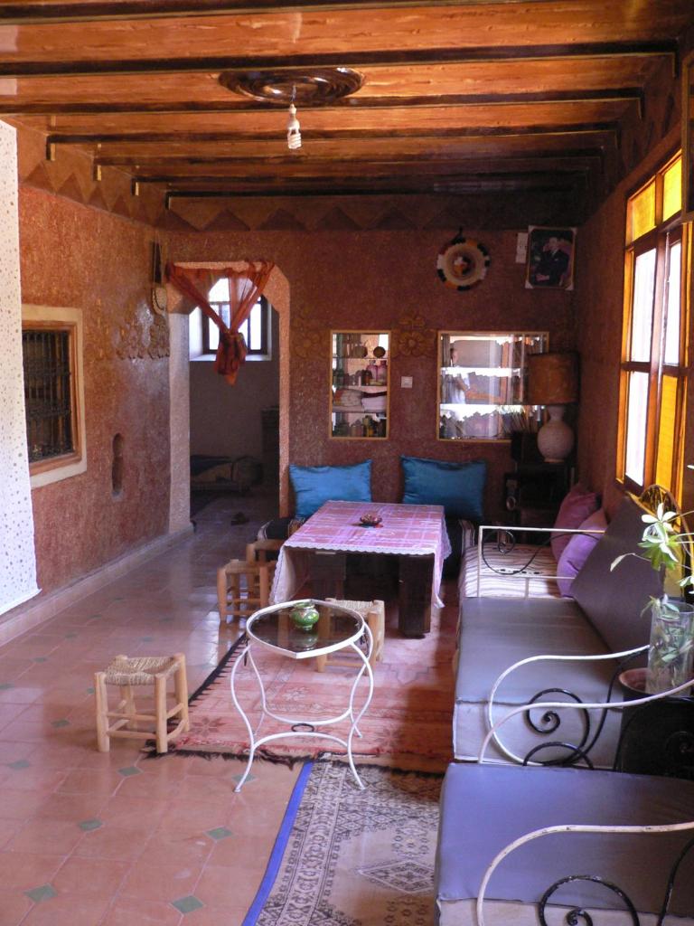 Room in Guest room - Gite Tawada - Happy Valley - Room for 3 People photo 2