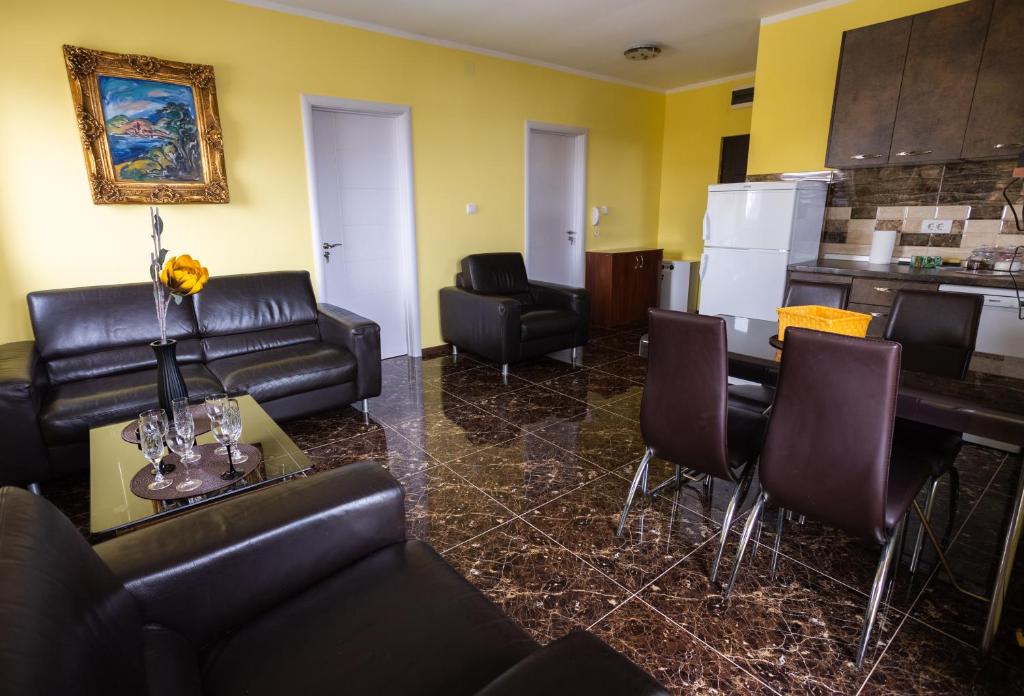 Mici Luxury Apartments photo 1