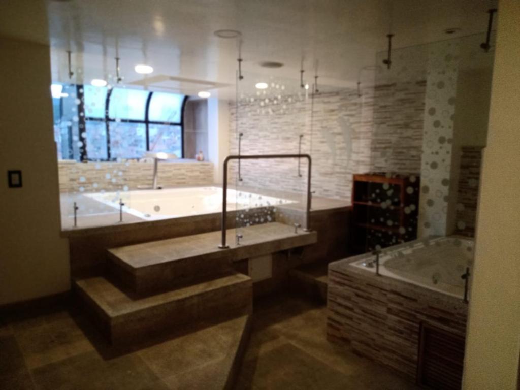HOTEL ZUHE photo 1