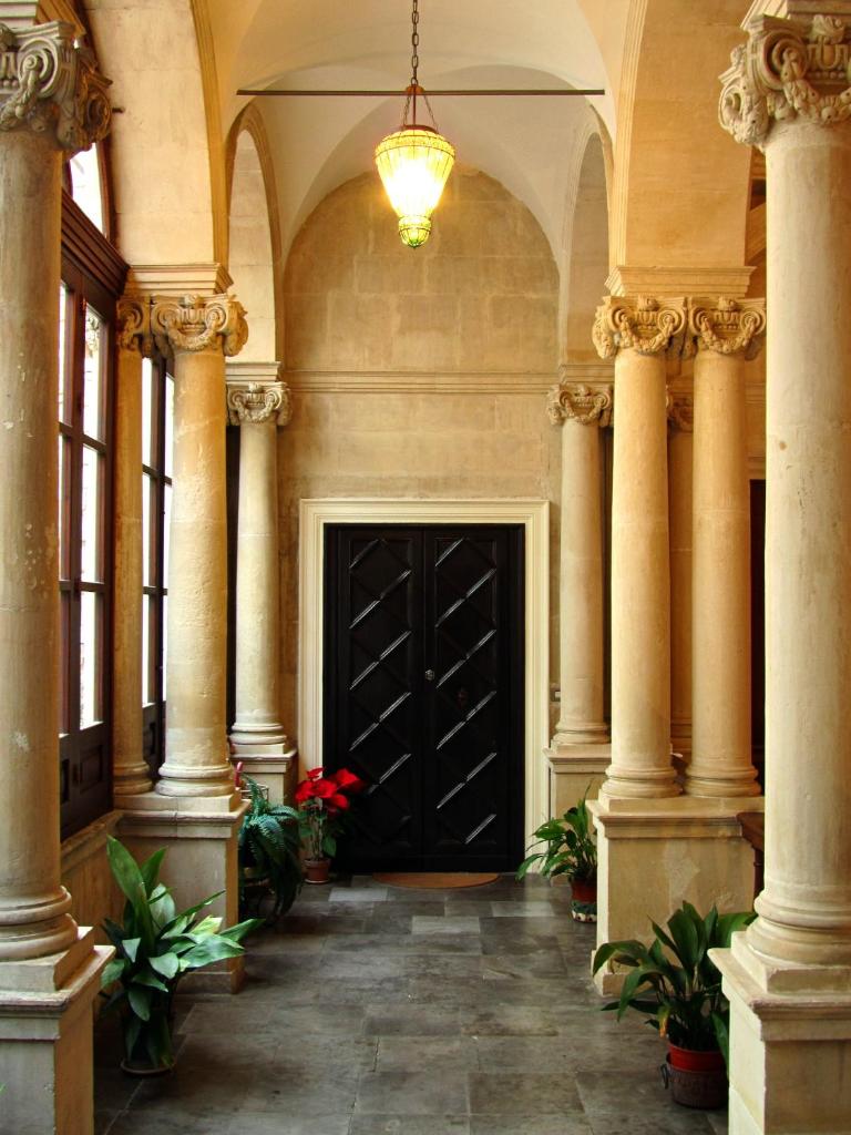 Palazzo Santa Rosalia photo 4