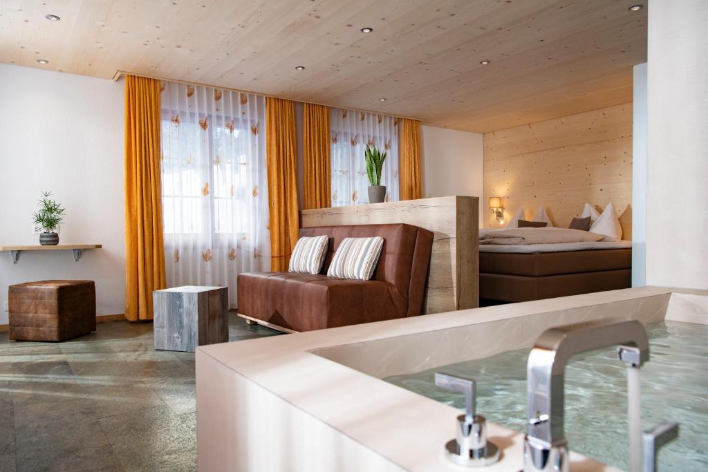 Hotel Silberhorn photo 3