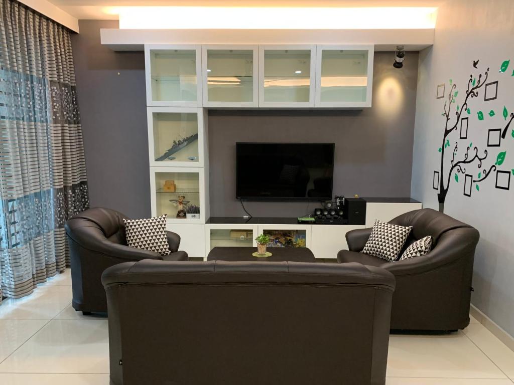 KS1 HOMESTAY SKY MIRROR DOUBLE STOREY HOUSE (4BR) photo 3