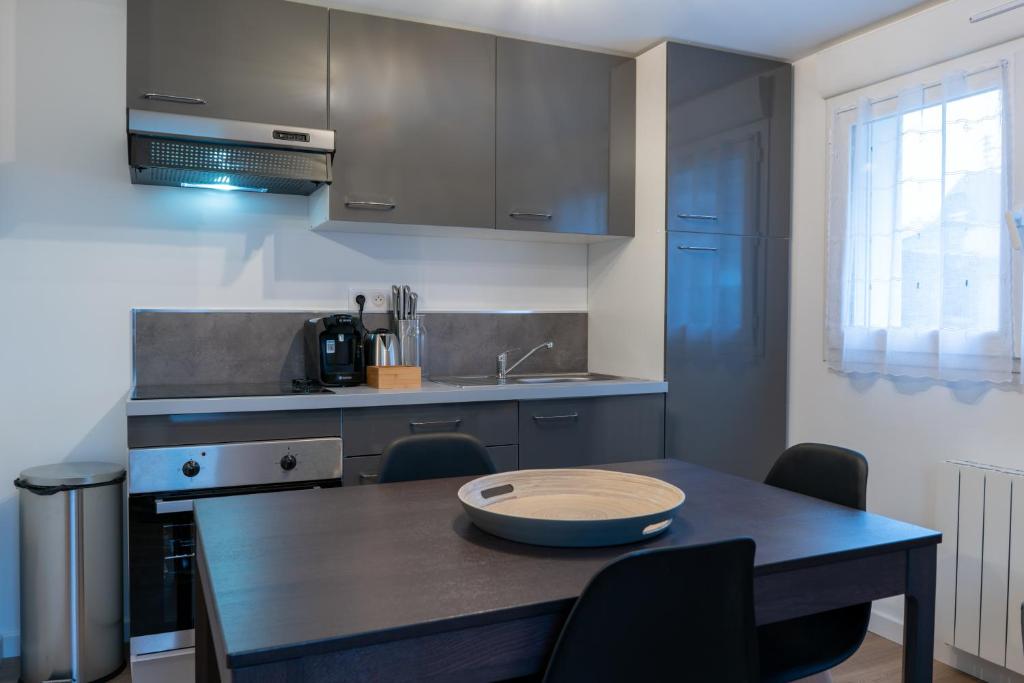 Bel appartement idéalement placé Saint-Brieuc, wifi, parking gratuit photo 3