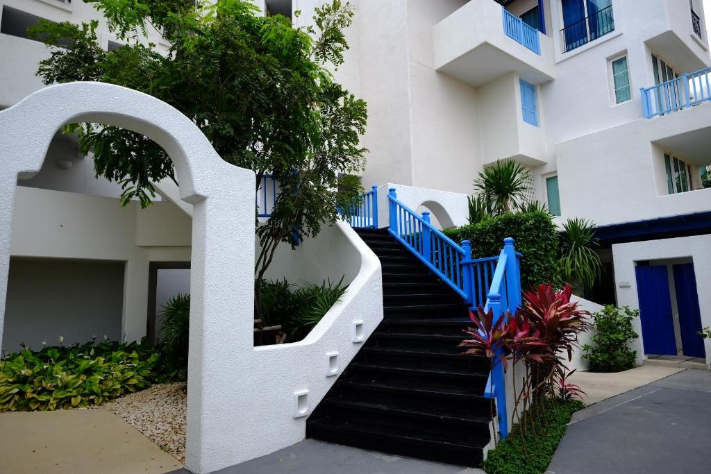 Chelona 463 Khao Tao Condominium