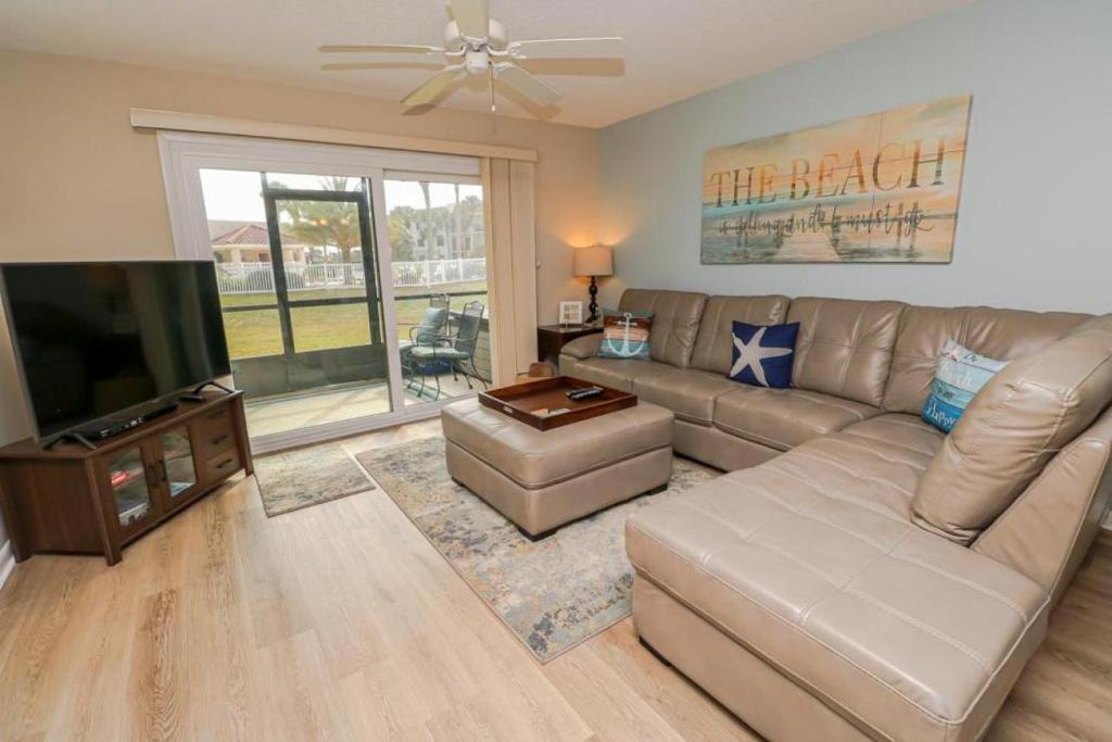 Ocean Village Club K15 image
