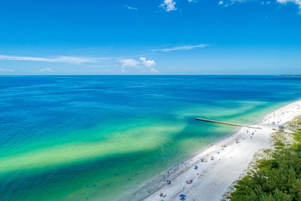 AMI Lighthouse Cottage-One Minute Walk To The Beach-Keyless Locks photo 4