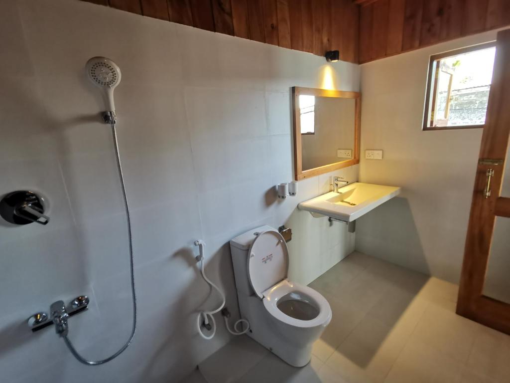 Mountain Wave Hotel and Surfshop photo 3