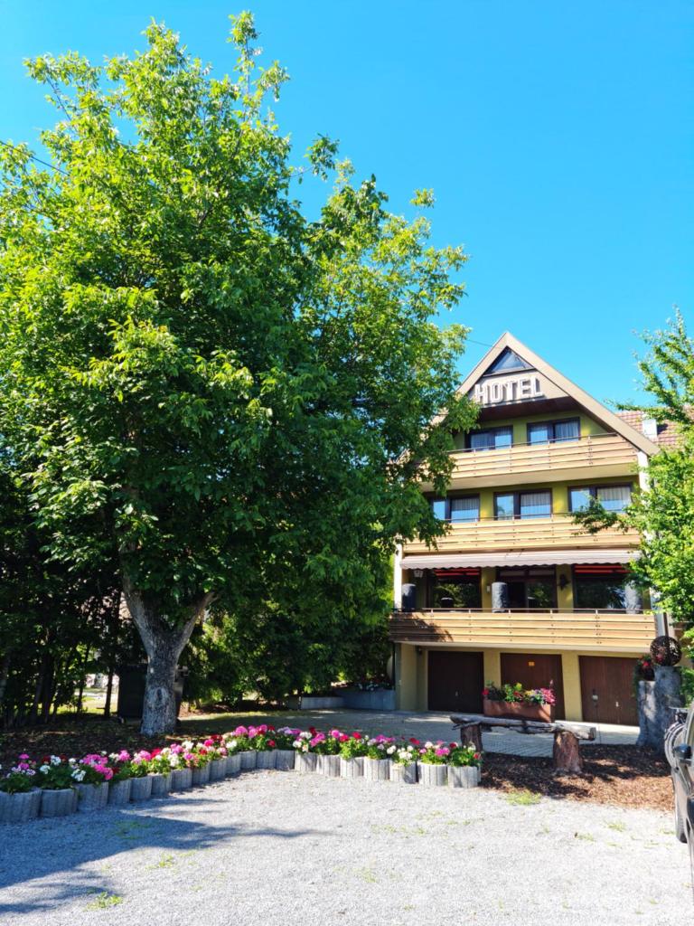 Hotel Landgasthof Fromm photo 3