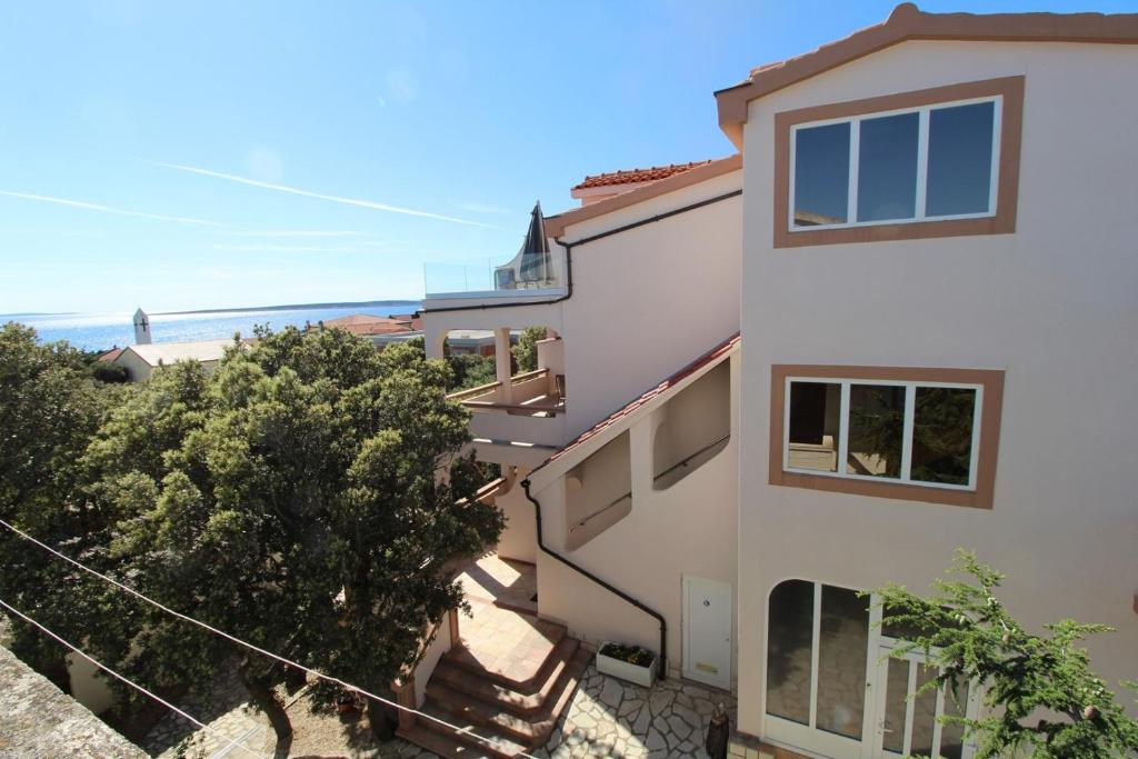 Apartments Karas on the island of Pag photo 1